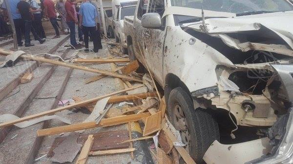 Libya- mindestens wurden 4 getötet und 10 verwundet bei Selbstmordattentaten (möglich Zwilling) auf Hofkomplex in Misrata, zusätzliche Berichte über Kanonenfeuer
