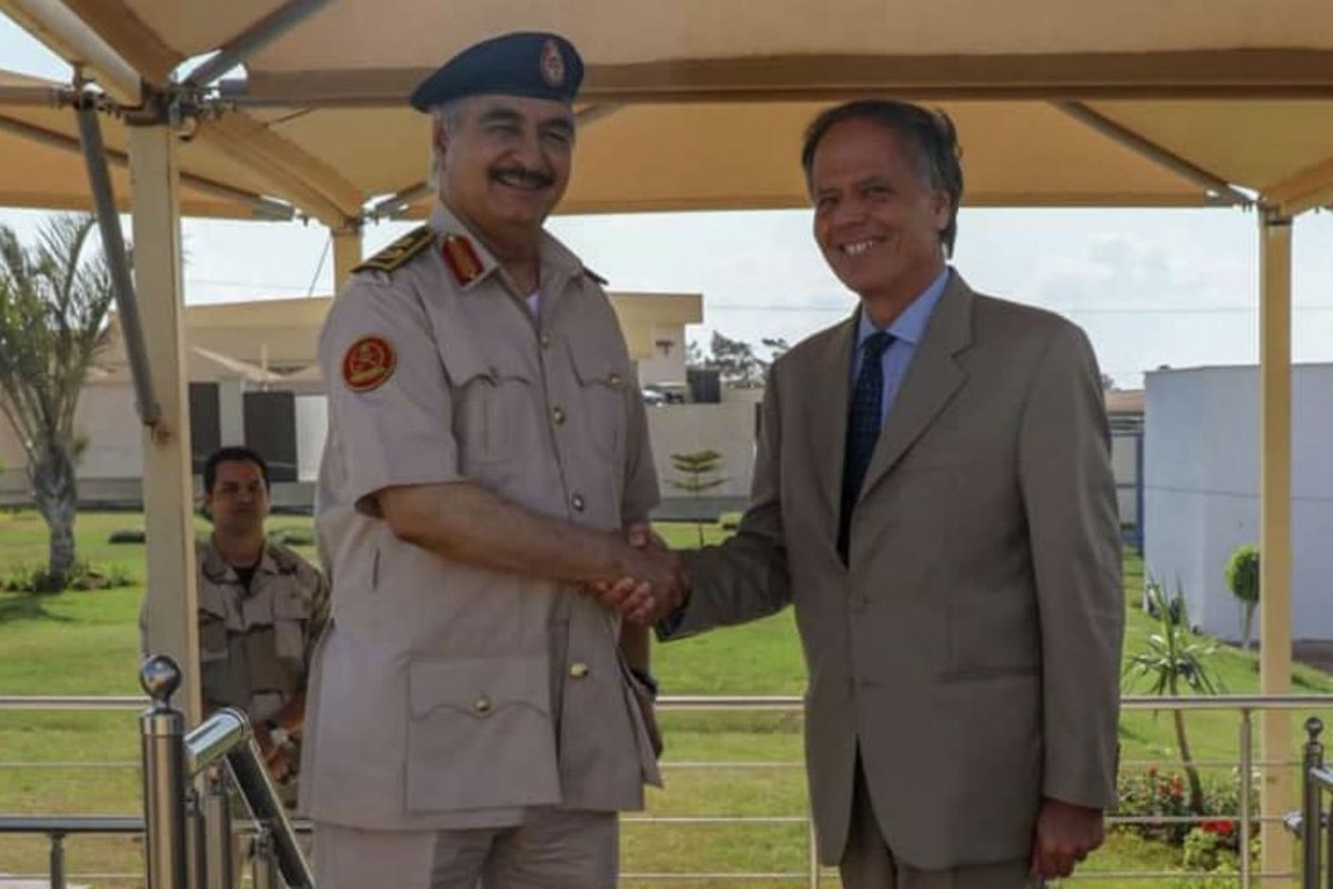 Libya: Italy an MoFA Enzo Moavero with LNA's Chief Khalifa Haftar.   