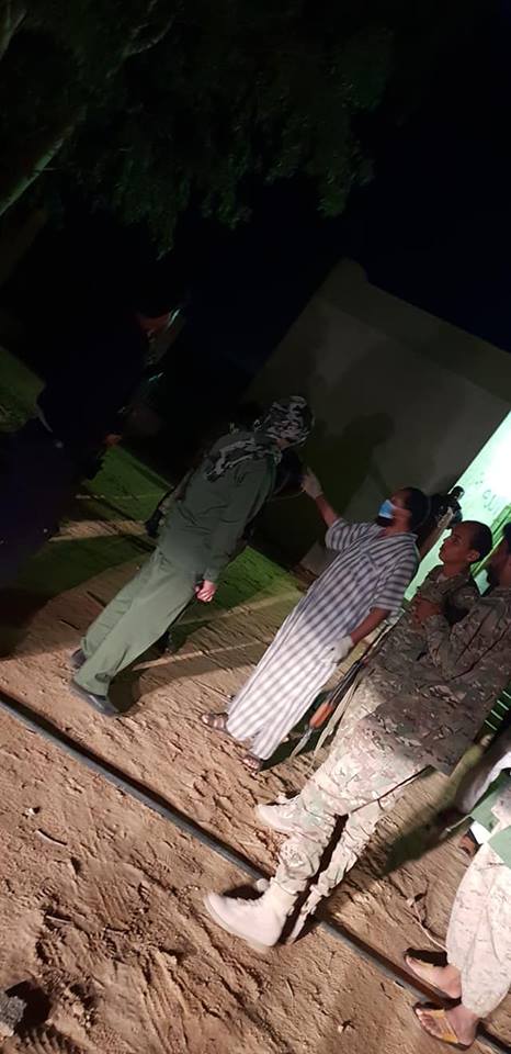 Libya- LNA's 128 Bn. showing presence in Fuqaha the night after ISIS' attack. Note the guy with the FN F2000.   