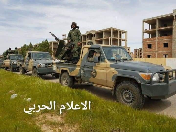 Libye - Selon des sources proches de l'ANL, les Brigades d'Infantrie 106, 166 et la Brigade Tariq Ibn Ziad seraient en mouvement entre Gharyan et Tripoli, tandis que la Brigade 107 aurait atteint les villes de Sorman et Sabratha.   