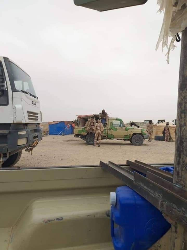 Libyan-Chadian border images of Chadian and Libyan army forces.