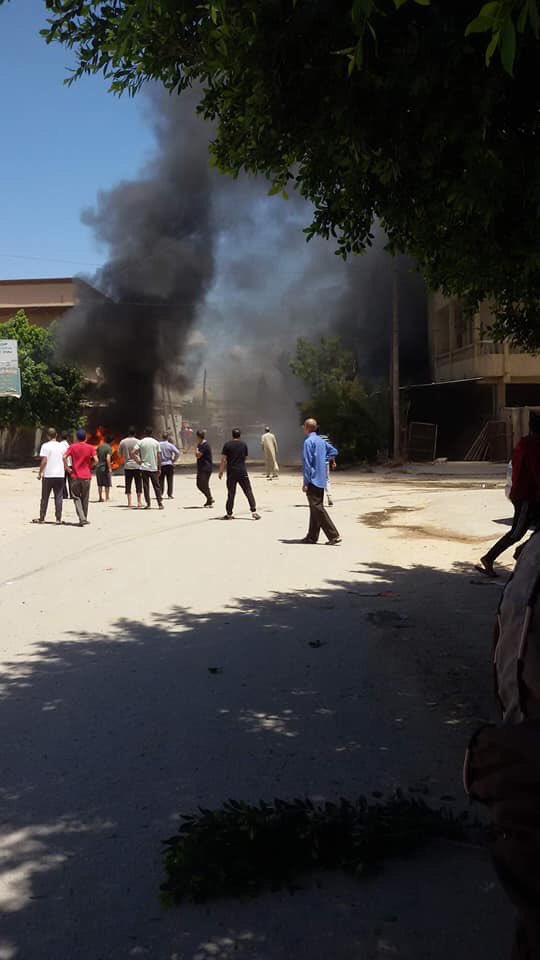 Two members of the al-Mazouji family were killed and their mother was severely wounded in a rocket attack targeting their house in the Laji neighborhood in Qasr Ben Ghashir area south of Tripoli. 