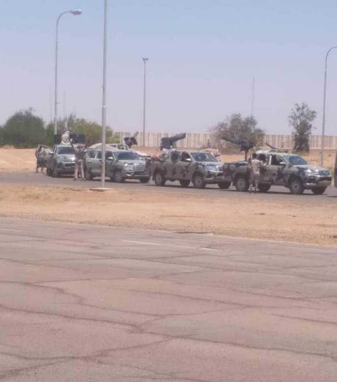 Libya: LNA reinforcements arriving at the Tamanhint Airbase in the Fezzan Region