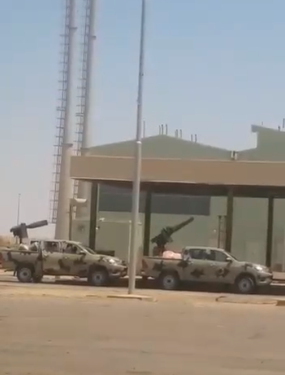 Libya: LNA reinforcements arriving at the Tamanhint Airbase in the Fezzan Region