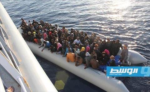 Libyan navy rescues 102 migrants off coast of Tripoli 