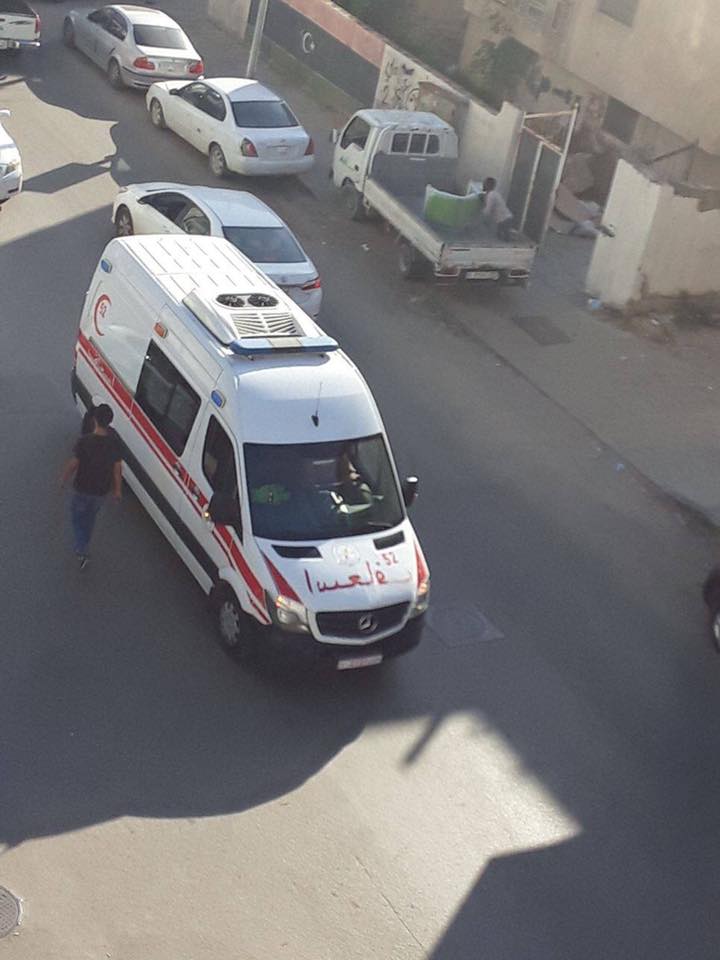 The headquarters of the battalion Bab Tajoura in the shadow Street (the house of al-Mu'tasim) was bombed by warplanes. Tripoli, Libya