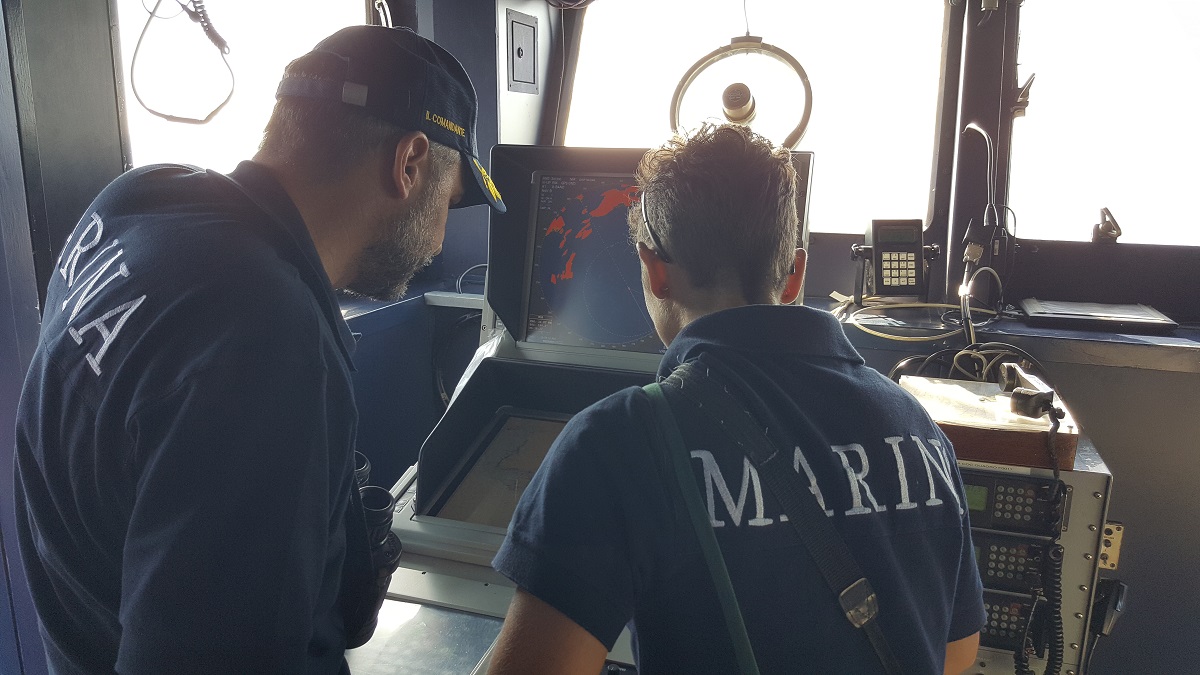 Operation Irini has its FlagShip provided by the @ItalianNavy, a Landing Platform Dock. From San Giorgio, the Force Commander, the Italian Read Admiral @ettore_socci, leads the naval and air assets deployed