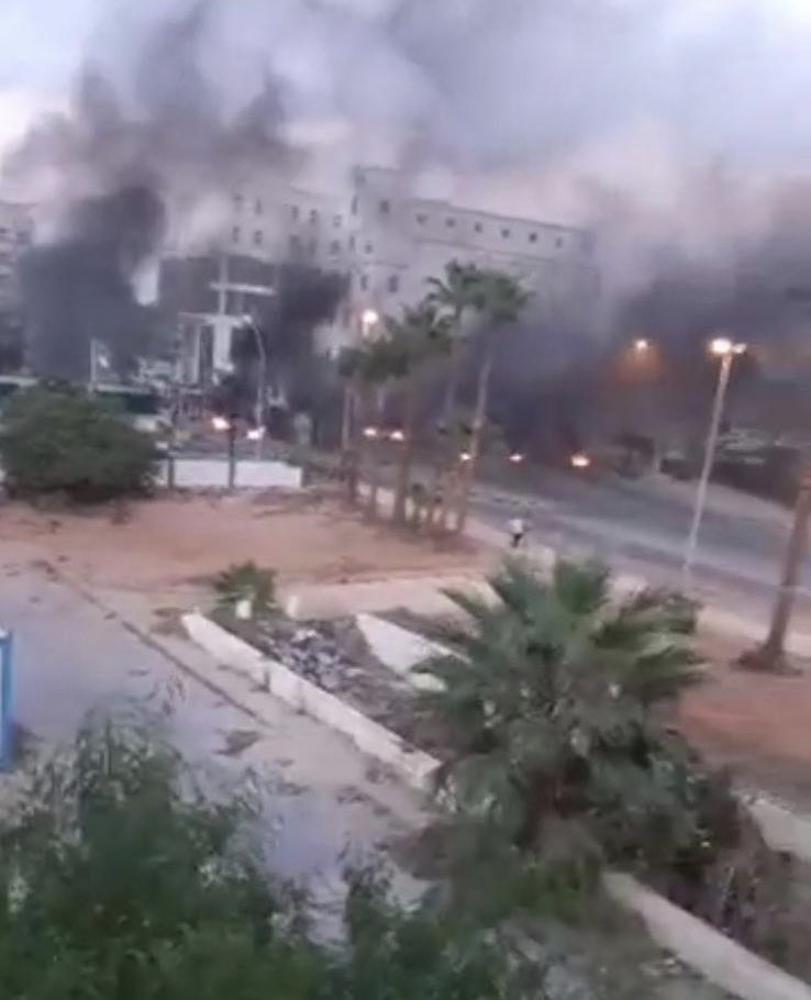 Protests in the Sidi Hussein area and Jamal Abdel Nasser Street in Benghazi over the increasing power cuts after Sanallah diverted a diesel tanker intended to feed the city's stations to another destination.