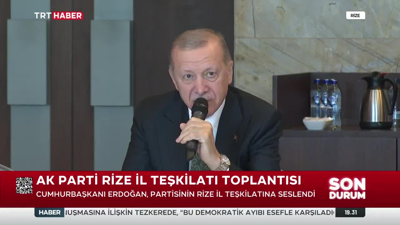 Erdogan :  Nous devons être très forts pour qu'Israël ne puisse pas faire ces choses à la Palestine. Tout comme nous sommes entrés dans le Karabakh, tout comme nous sommes entrés en Libye, nous pourrions leur faire la même chose. Il n'y a rien que nous ne puissions faire. Seulement, nous devons être forts.